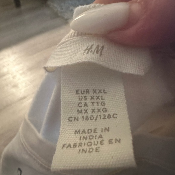 H&M rolling stones Tee - Picture 2 of 2